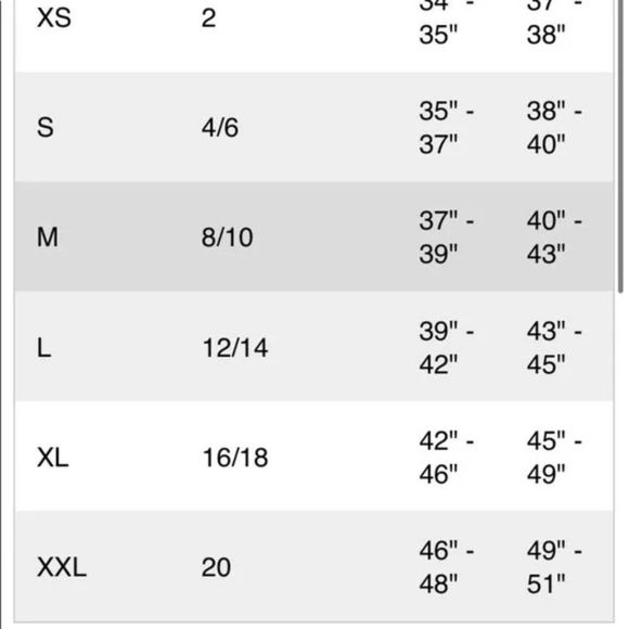 Maternity Camo Lounge Shorts Small New - Picture 2 of 2